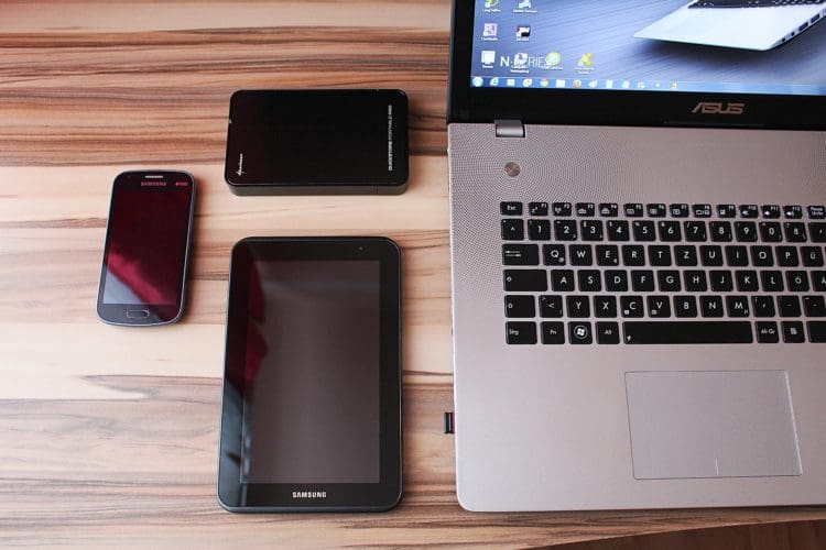 smart office design with wireless technology