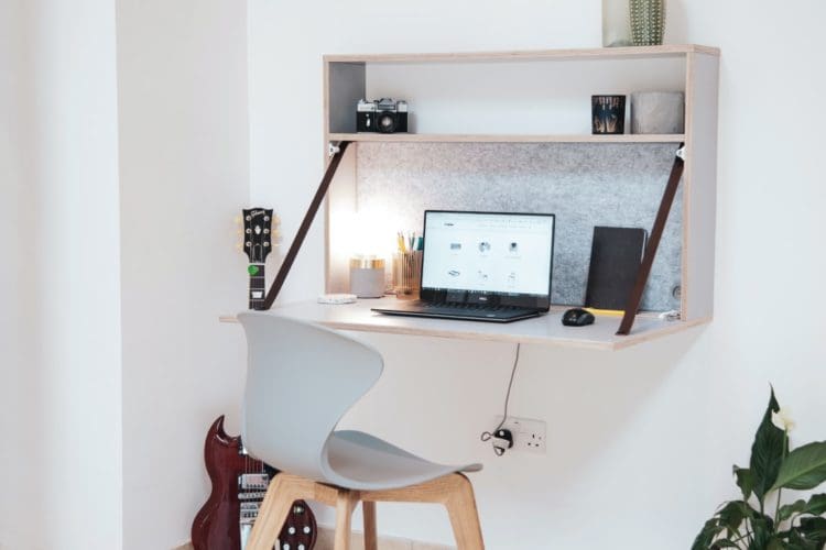 Space saving desk to work from home