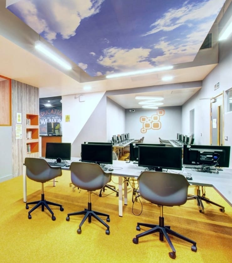 A modern school ICT suite design and refurbishment