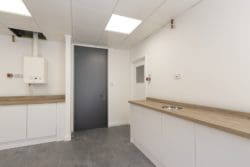 Training room facilities including a worktop with integrated sink