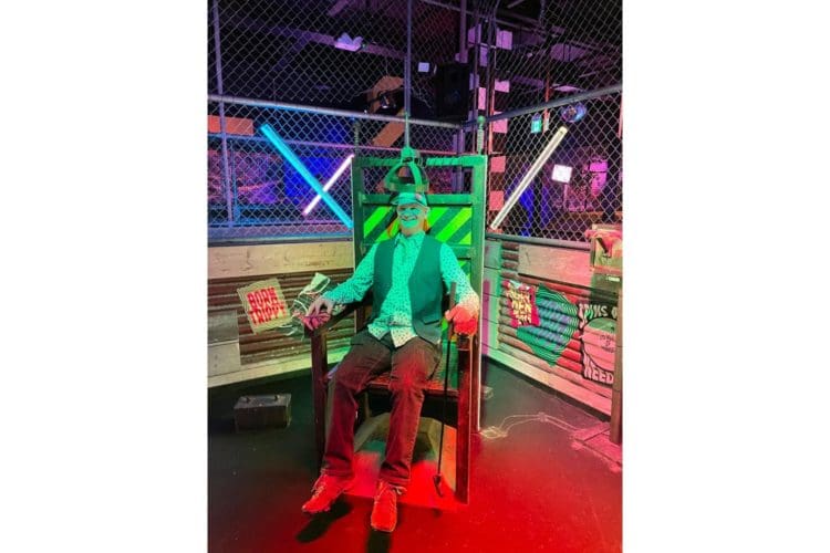 Rap estimator Gavin Cons at Junkyard Golf Shoreditch