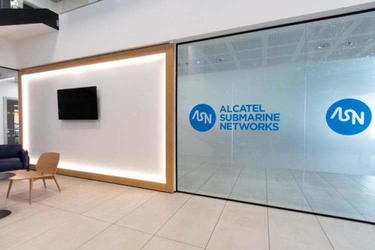 Bespoke office reception partition installed by Rap Interiors