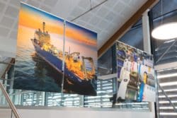 Hanging office acoustic features for a modern reception area design