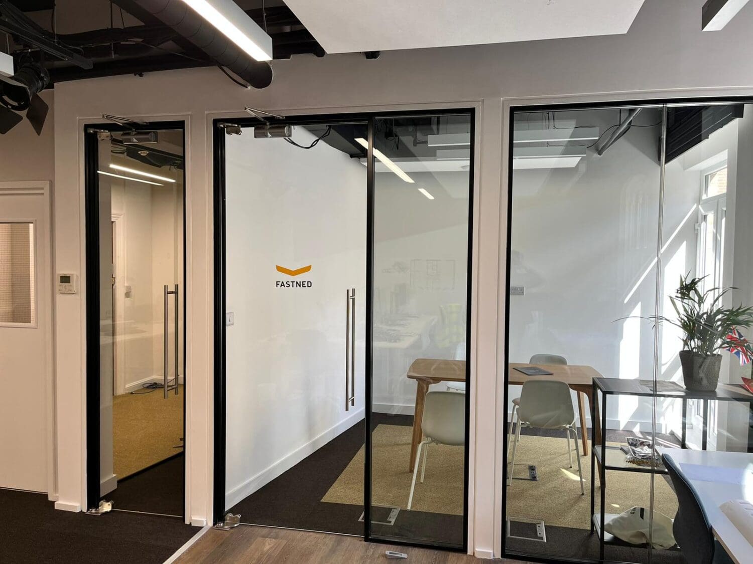 Modern office meeting room with office furniture solutions.
