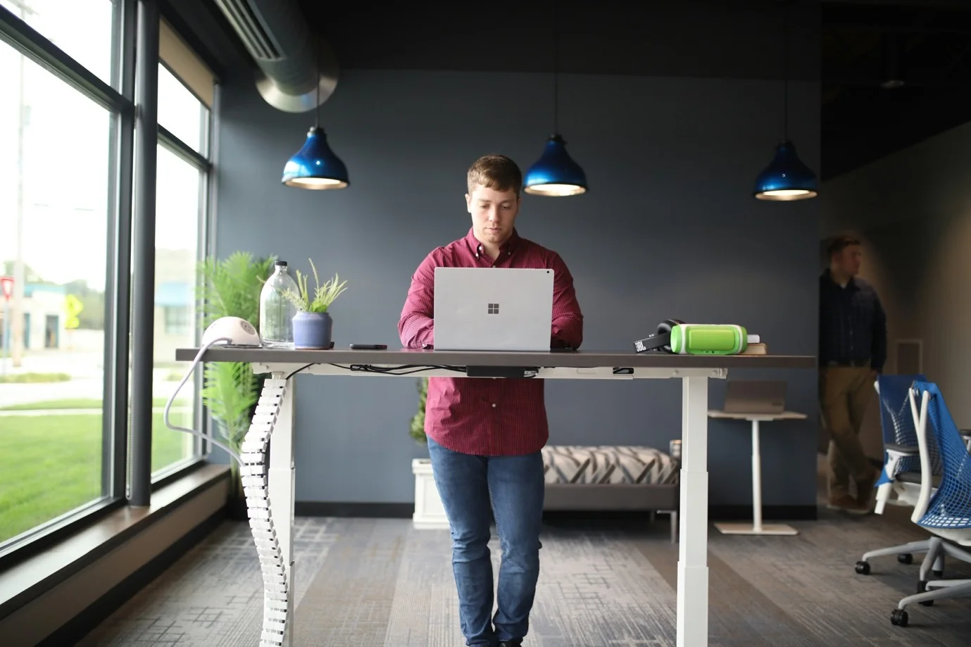 Standing desk as an active office furniture solution. Rap Interiors.