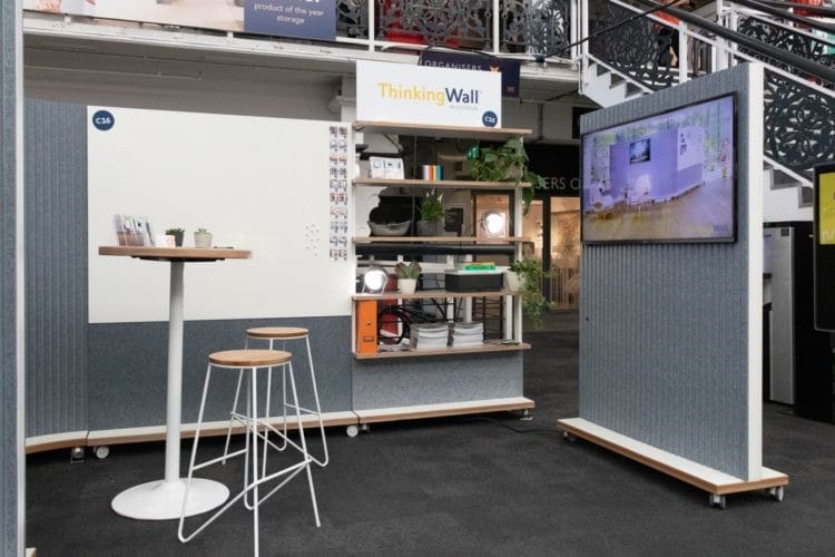 Mobile acoustic screens for felxible office design